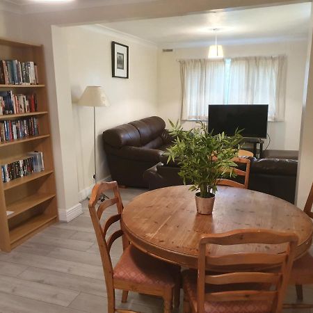 런던 Elegant House 10 Minutes Walk To Wembley Stadium 빌라 외부 사진