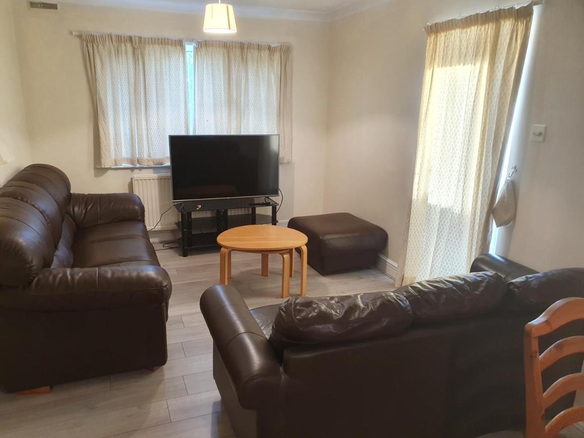 런던 Elegant House 10 Minutes Walk To Wembley Stadium 빌라 외부 사진