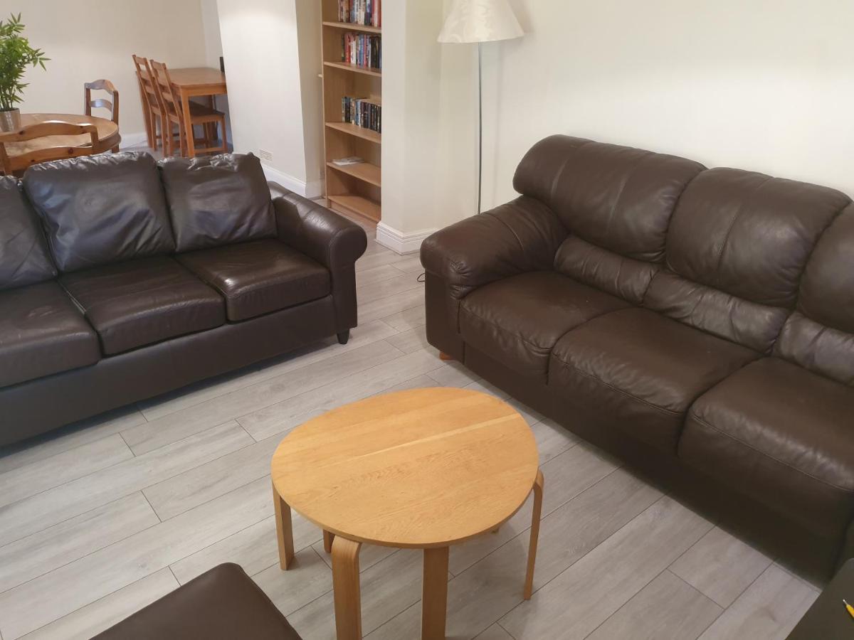 런던 Elegant House 10 Minutes Walk To Wembley Stadium 빌라 외부 사진