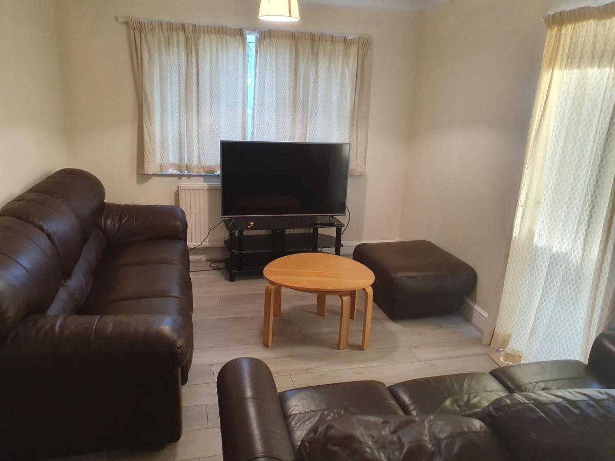 런던 Elegant House 10 Minutes Walk To Wembley Stadium 빌라 외부 사진
